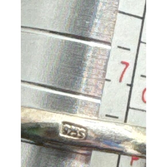 Vintage Sterling Silver Ring With Amber Oval Stone & Decorative Bezel Setting - Picture 9 of 11